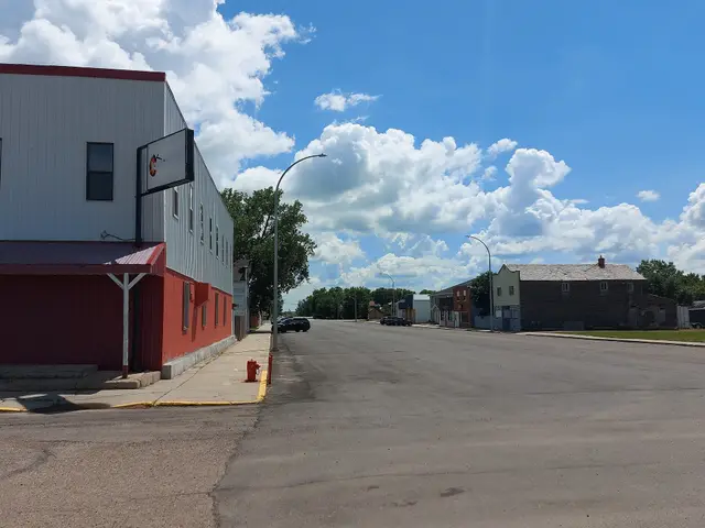 Main Street looking south